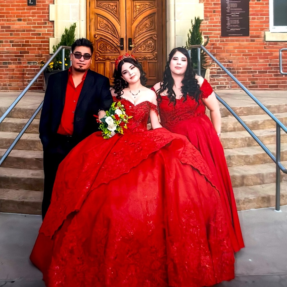 Red A-line Prom Dress with Sweetheart Neckline and Flutter Cap Sleeves